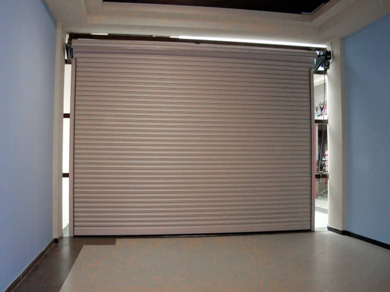 Роллетные ворота DoorHan в Могилеве с установкой